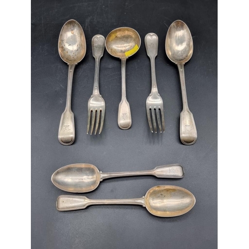 576 - Seven items of Victorian silver Military fiddle and thread pattern cutlery, by Chawner & Co, Lon... 