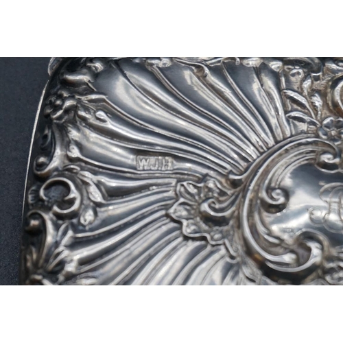 603 - An Edwardian silver purse, by William J Holmes, Birmingham 1906, 9.5cm.