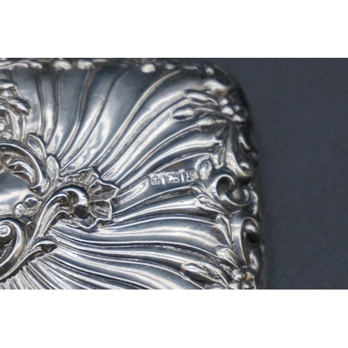 603 - An Edwardian silver purse, by William J Holmes, Birmingham 1906, 9.5cm.