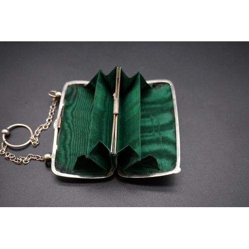 603 - An Edwardian silver purse, by William J Holmes, Birmingham 1906, 9.5cm.