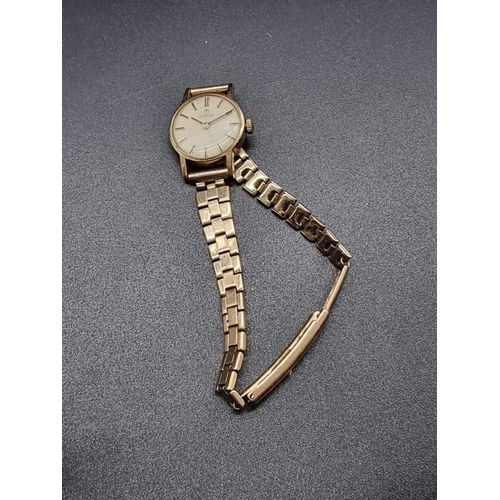 988 - A vintage Omega 9ct gold ladies manual wind wristwatch, 20mm, cal 620, Serial No, 30628328, gross we... 