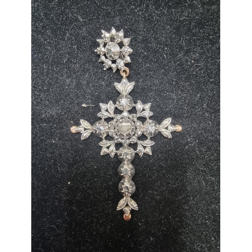 722 - A Georgian cross pendant, set 14 old rose-cut diamonds, the foiled back diamonds collet set, in unma... 