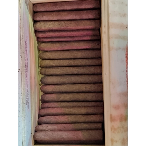 1487 - An incomplete box of twenty eight cigars, the box inscribed 'Romeo y Julieta, Cremas de ll Corte',&n... 