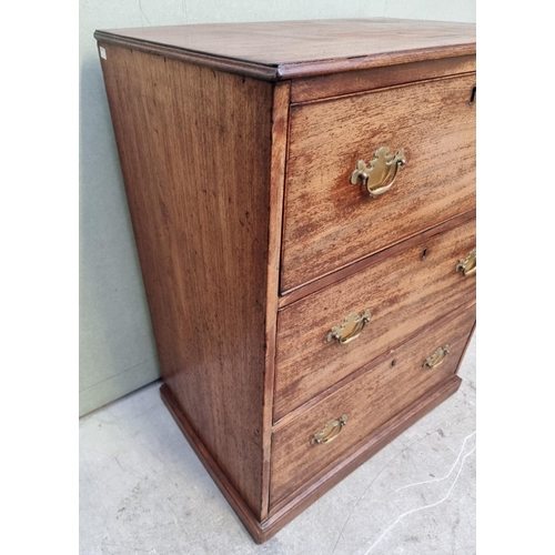 1022 - A George III mahogany three drawer chest, 75cm wide.