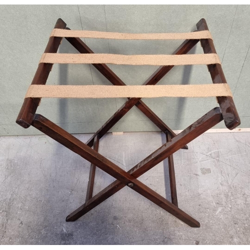 1097 - A George III mahogany butler's tray, 78cm wide, on folding stand.