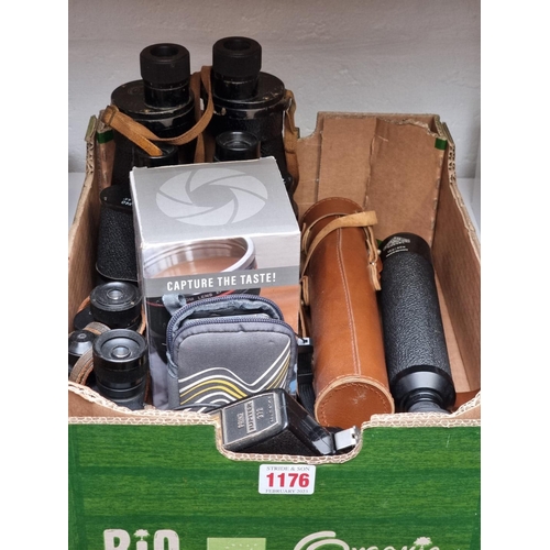 1176 - A small group of binoculars, cameras and related, to include a pair of Ross military binoculars; and... 