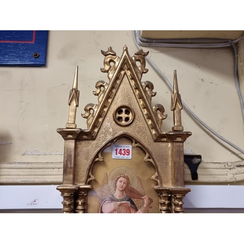 1439 - A Gothic style giltwood tabernacle frame, 51.5 x 20.5cm, (loses).