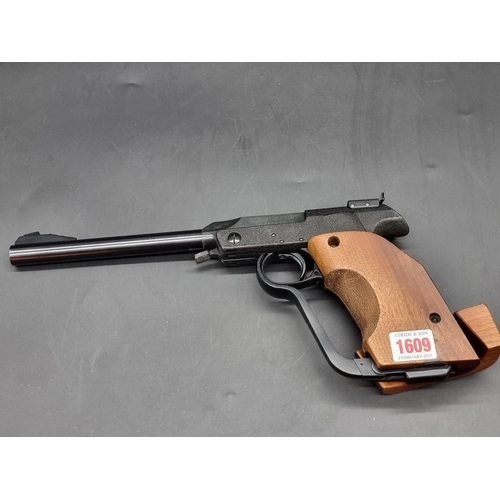 1609 - A Walther LP Mod 3 .177 cal air pistol, Serial No.43724.