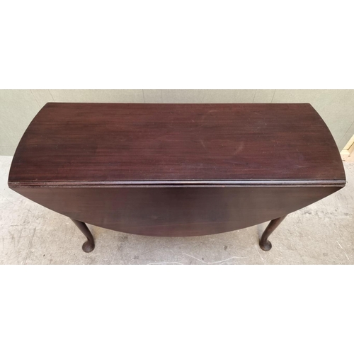 1619 - An 18th century mahogany drop leaf table, 120.5cm long x 134cm when open. (repairs and replacements ... 