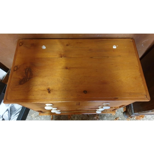 1625 - A Victorian pine chest of drawers, 86.5cm high x 84cm wide.