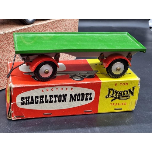 10 - Shackleton: an 8 ton Dyson trailer, in original box (end flaps detached); together with a Foden F.G.... 