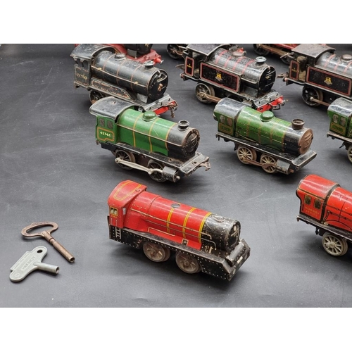 115 - Hornby: 15 various vintage locomotives, mixed condition and age.