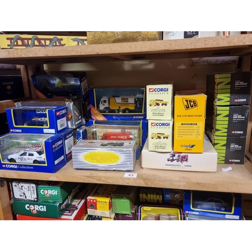 43 - Diecast: a large collection of modern diecast vehicles, some boxed sets, with examples by Corgi, Din... 