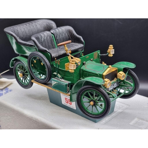 55 - Franklin Mint: a 1905 Rolls Royce 10hp 90th Anniversary edition 1:16th scale model.