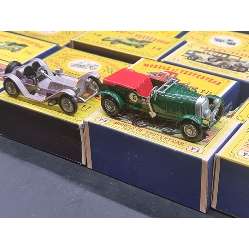 86 - Matchbox: a collection of Matchbox vehicles, 'Models of Yesteryear' and two Skybusters, all boxed.... 