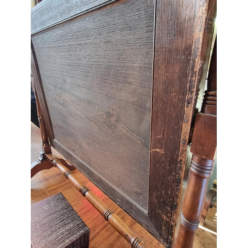 1100A - A large George IV mahogany toilet mirror, total width 71cm.