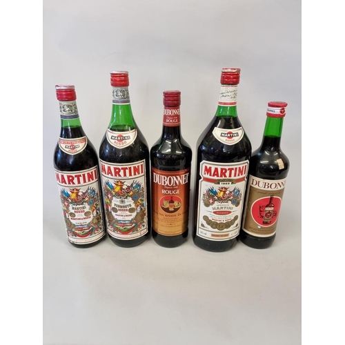 101 - Five bottles of vermouth, comprising: two 150cl Martini Rosso; a 1 litre Martini Rosso; a 1 litre Du... 