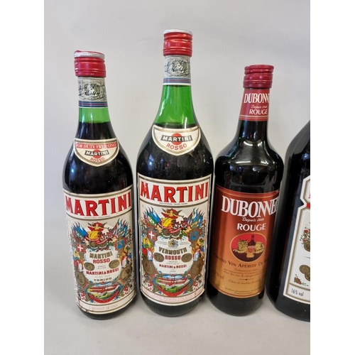 101 - Five bottles of vermouth, comprising: two 150cl Martini Rosso; a 1 litre Martini Rosso; a 1 litre Du... 