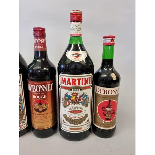 101 - Five bottles of vermouth, comprising: two 150cl Martini Rosso; a 1 litre Martini Rosso; a 1 litre Du... 