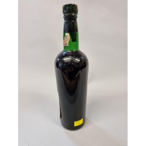 24 - A 75cl bottle of Taylors Quinta de Vargellas 1967 vintage port.