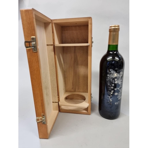 31 - A 75cl bottle of Chateau Rauzan-Segla, 1995, Margaux, in Fortnum & Mason case.