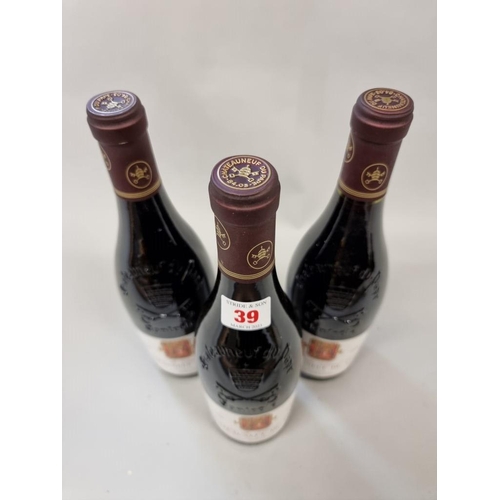 39 - Three 75cl bottles of Chateauneuf du Pape, 1998, Dom du Grand Tinel. (3)