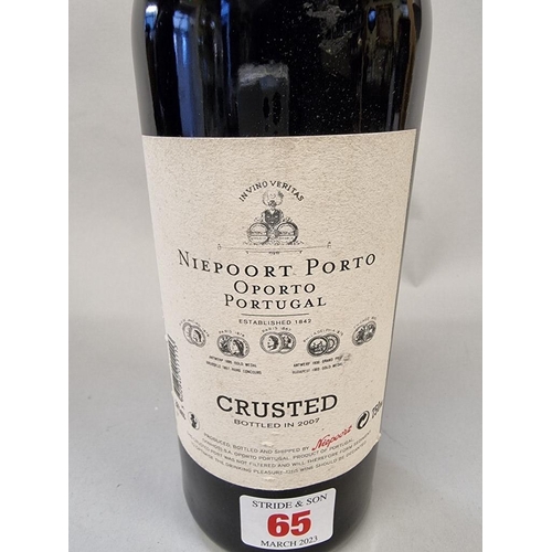 65 - A 75cl bottle of Niepoort Crusted Port, bottled in 2007.