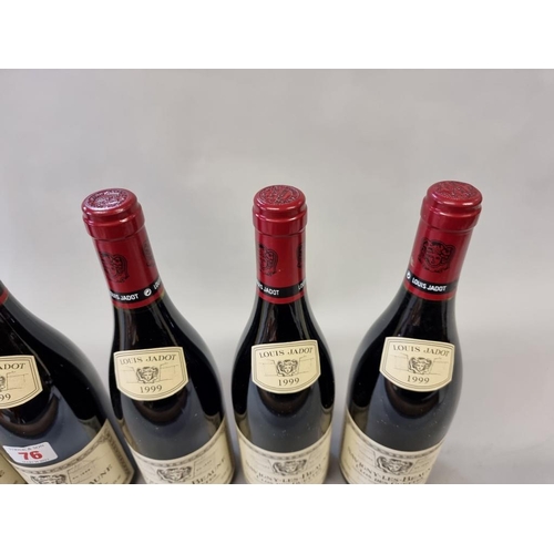 76 - Five 75cl bottles of Savigny Les Beaune Clos des Guettes, 1999, Louis Jadot. (5)