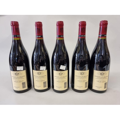 76 - Five 75cl bottles of Savigny Les Beaune Clos des Guettes, 1999, Louis Jadot. (5)