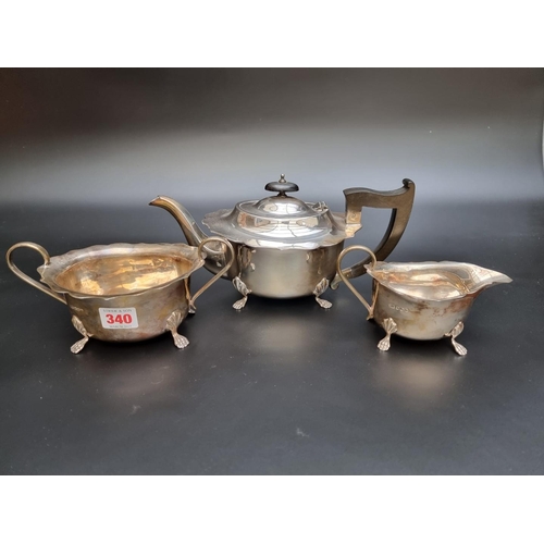 340 - A silver three piece tea set, by Viners, Sheffield 1930, gross weight 1122g.