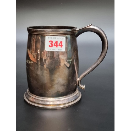 344 - A silver pint tankard, by Atkin Brothers, Sheffield 1944, with RAF presentation inscription, 12.4cm ... 