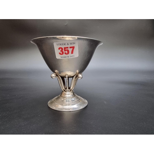 357 - A Georg Jensen 17A silver pedestal bowl, designed by Johan Rohde 1912, import mark London 1931, 11.5... 