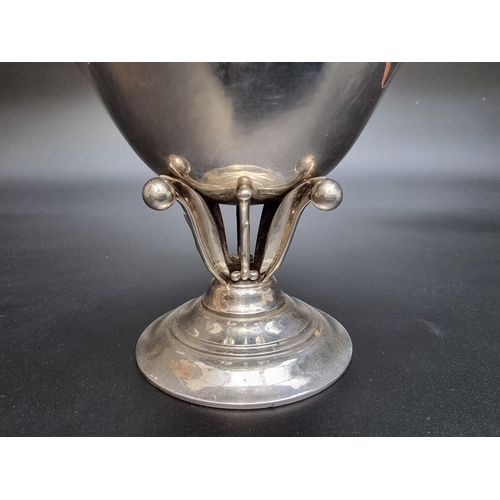 357 - A Georg Jensen 17A silver pedestal bowl, designed by Johan Rohde 1912, import mark London 1931, 11.5... 