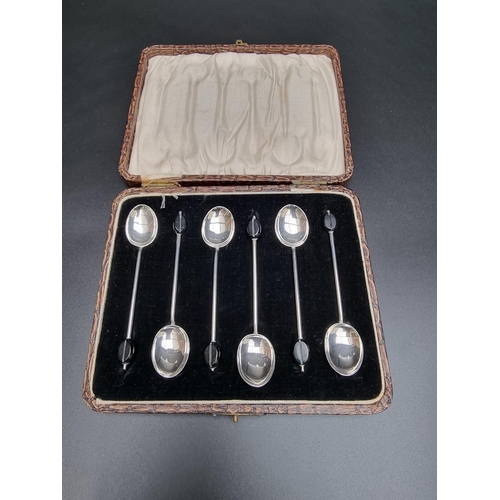 368 - A cased set of six silver bean handled coffee spoons, by William Suckling Ltd, Birmingham 1924, 36g.... 