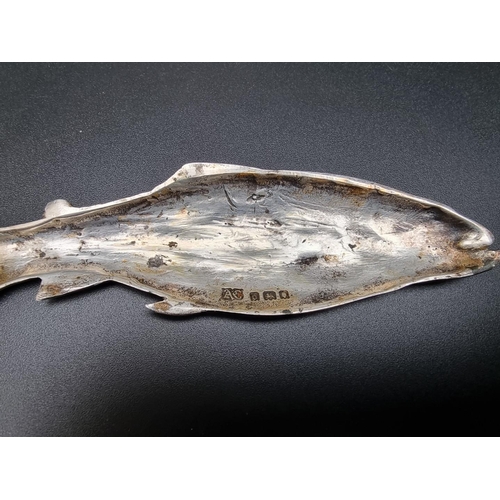 429 - A silver novelty salmon table ornament, by Alwyn Carr, London 1929, 13cm, 36g.