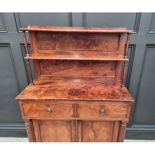 1073 - A George IV figured mahogany chiffonier, in the manner of Gillows, 82.5cm wide. ... 