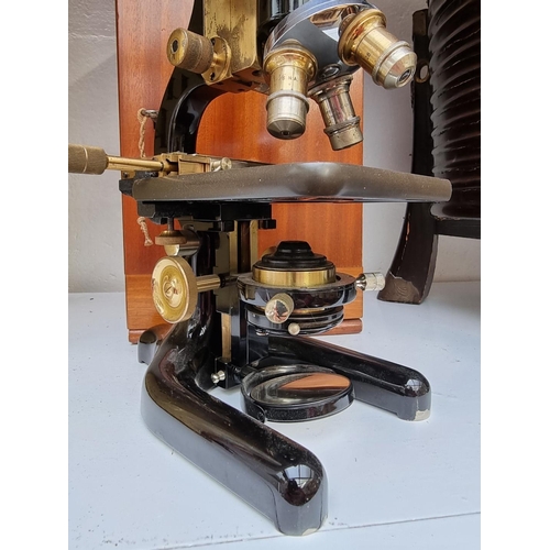 1273 - A 1930s W R Prior microscope, in mahogany case.