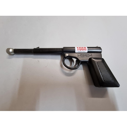 1668 - A Gat .177 cal air pistol.