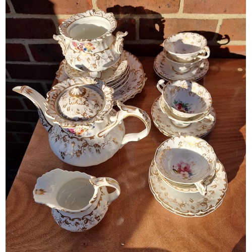 1682 - A collection of Victorian porcelain tea and dinner wares.