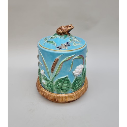1476 - A rare Victorian George Jones majolica cheese dish and cover, with frog finial, 33cm high....
