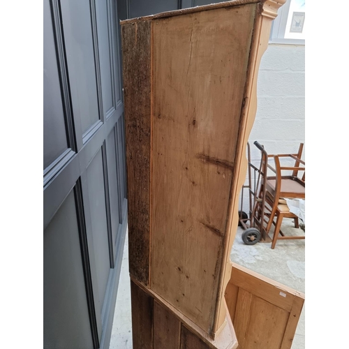 1018 - An antique pine standing corner cupboard, 170.5cm high x 64cm wide. 