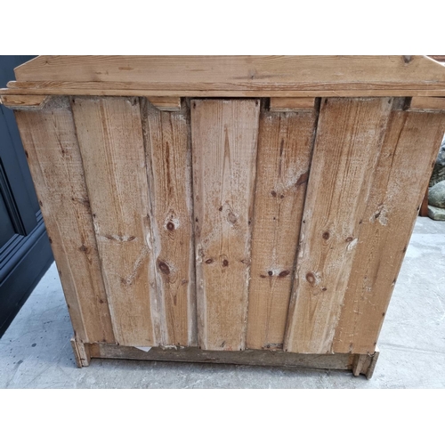 1025 - An antique pine mirror back chest, 85.5cm wide.