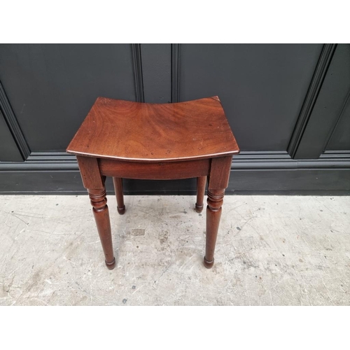 1046 - A George IV mahogany stool, with shaped top, 36.5cm wide. 