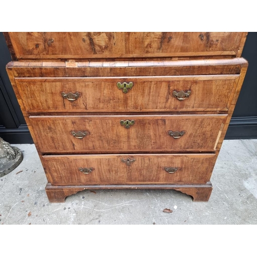 1070 - An 18th century walnut and crossbanded chest on chest, 98.5cm wide.  ... 