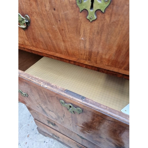 1070 - An 18th century walnut and crossbanded chest on chest, 98.5cm wide.  ... 