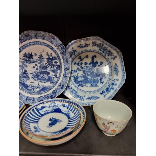 1393 - A collection of Chinese blue and white porcelain, mostly 18th century; together with a similar Spode... 