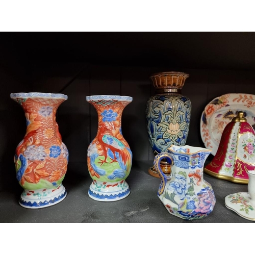 1396 - A mixed lot of ceramics, to include a pair of Japanese vases, 17cm high. (10)