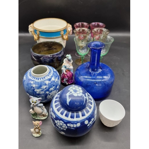 1460 - A mixed group of ceramics and glass, to include two Chinese blue and white ginger jars. (15) ... 