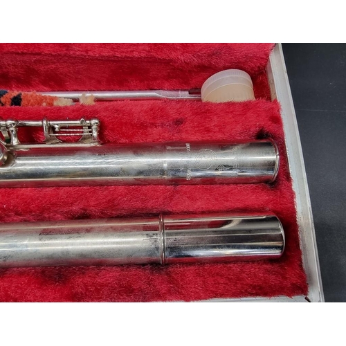 1565 - A Boosey & Hawkes 'Regent' chrome plated flute, in fitted case. 