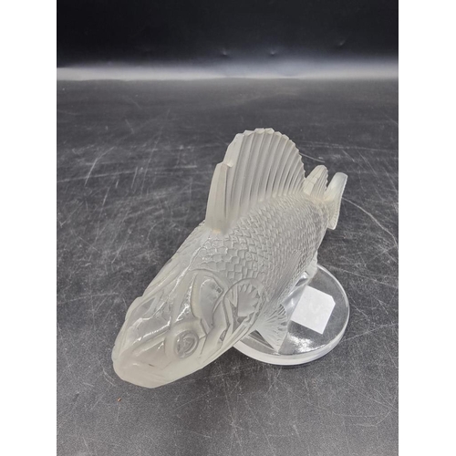 1610 - An R Lalique 'Perche' frosted glass car mascot, 16cm, (chips).